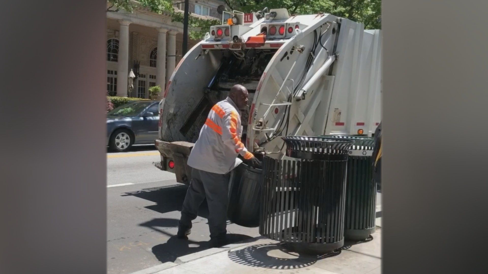 Video exposes Atlanta garbage truck collecting regular trash and